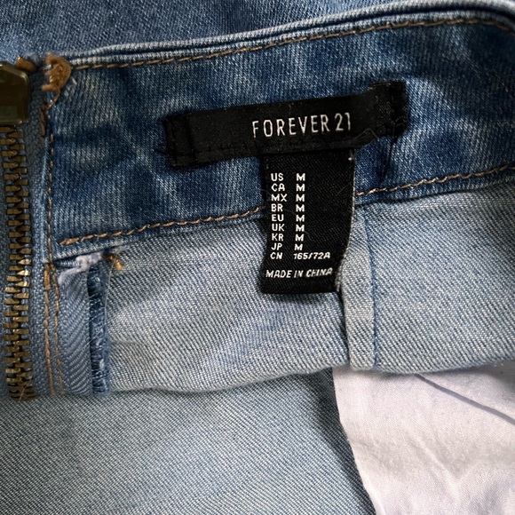 Forever 21 Denim skirt - Picture 3 of 3